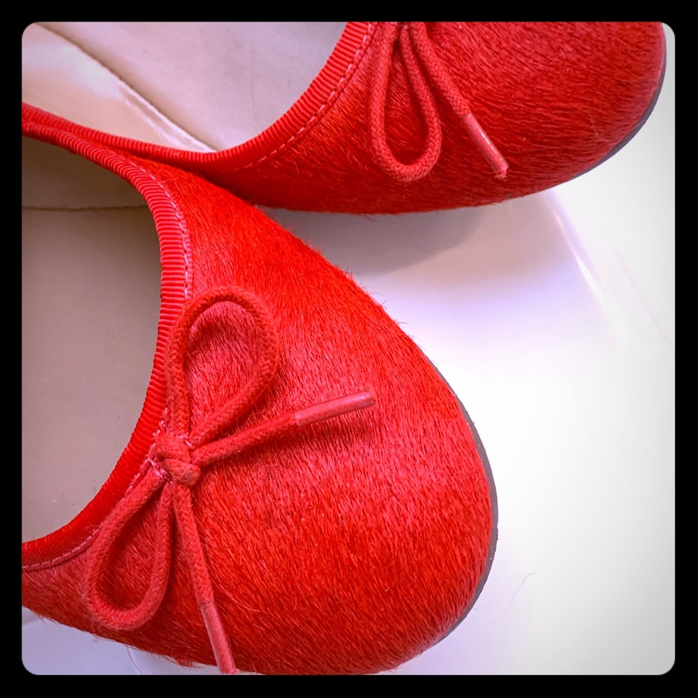 Red Pony Ballet Flats